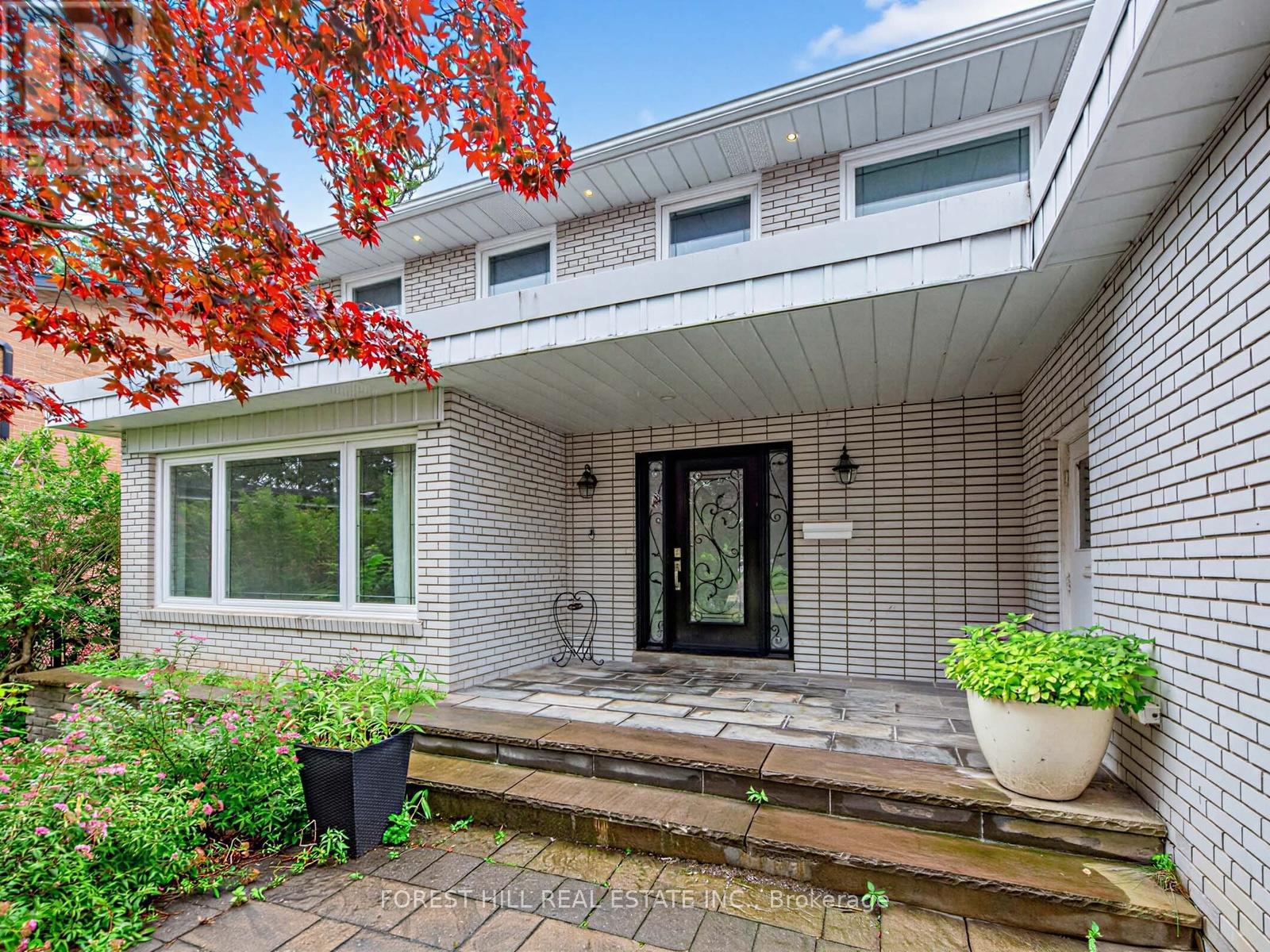 33 Warlock Crescent, Toronto, Ontario M2K 2H8 - Photo 3 - C13527698