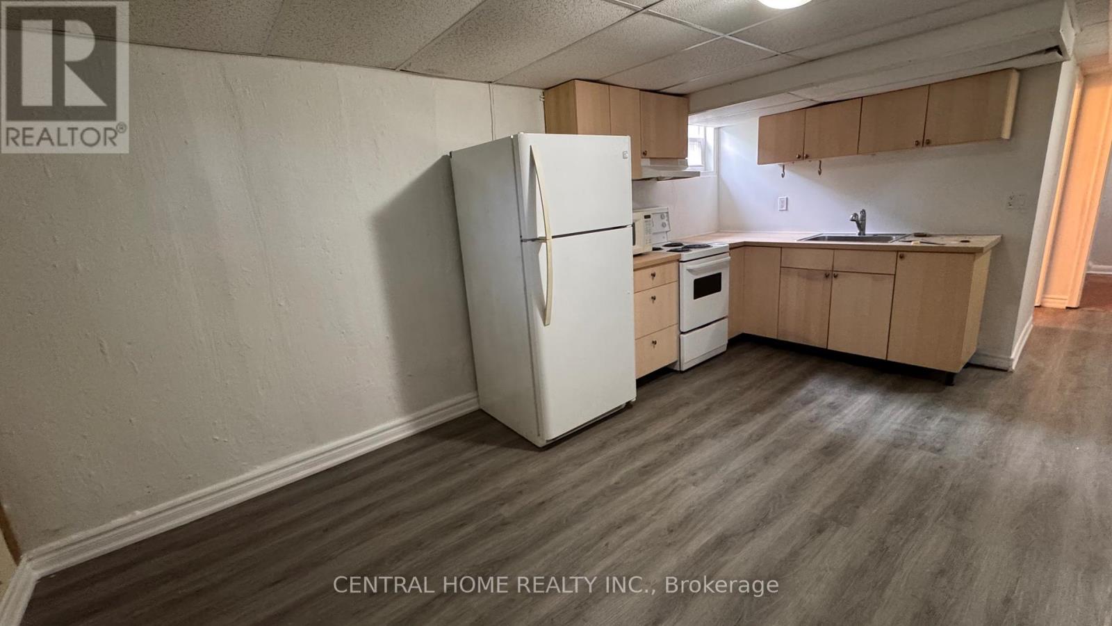 Basement - 100 Burbank Drive, Toronto, Ontario  M2K 1N4 - Photo 7 - C13527742