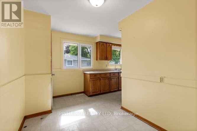 14 Archer Crescent, London South, Ontario  N6E 2A5 - Photo 14 - X13527564