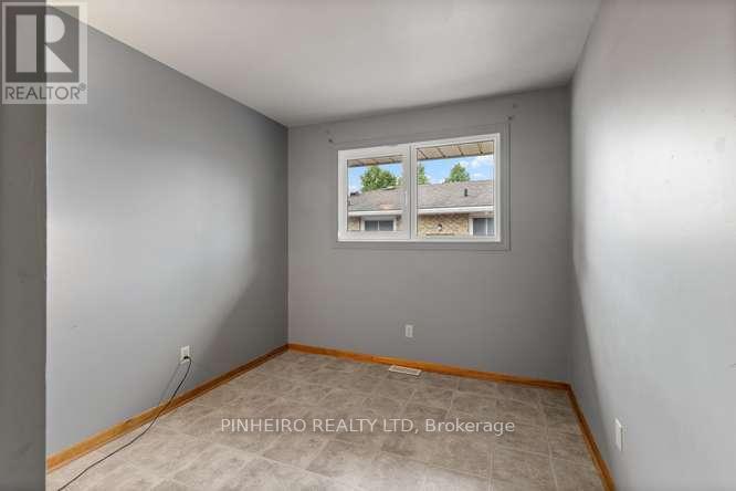 14 Archer Crescent, London South, Ontario  N6E 2A5 - Photo 15 - X13527564