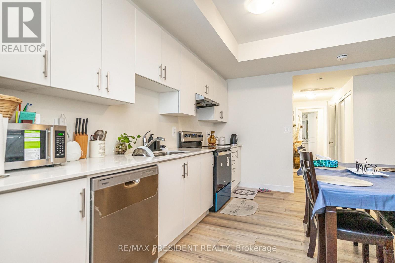 218 - 755 Omega Drive, Pickering, Ontario  L1V 0H1 - Photo 10 - E13527448