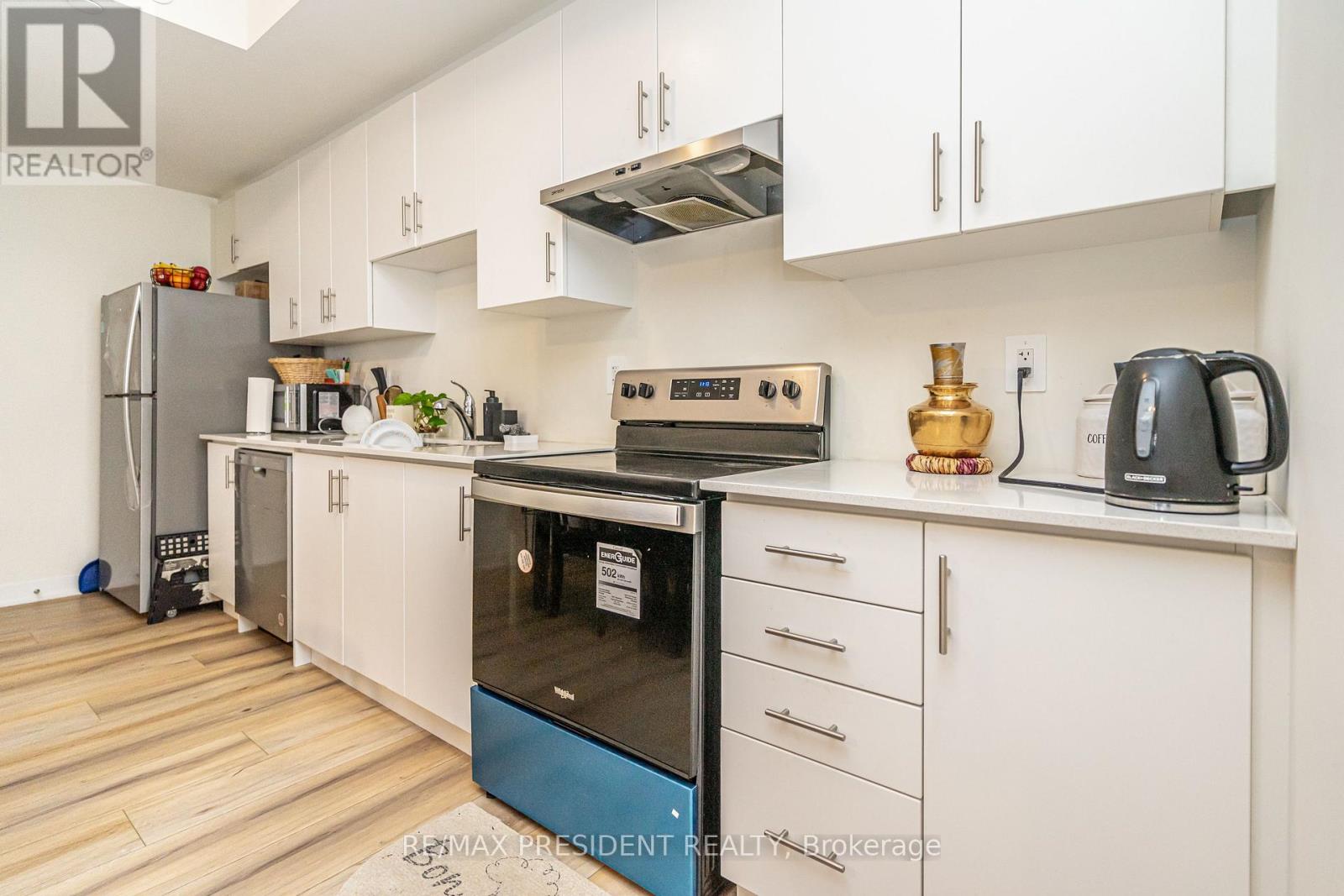 218 - 755 Omega Drive, Pickering, Ontario  L1V 0H1 - Photo 11 - E13527448