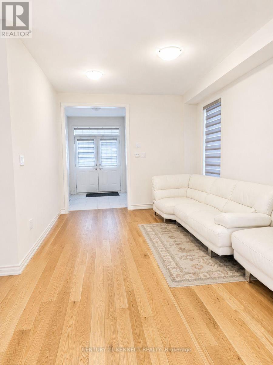 1144 Wilmington Avenue, Oshawa, Ontario  L1L 0T8 - Photo 5 - E13527550