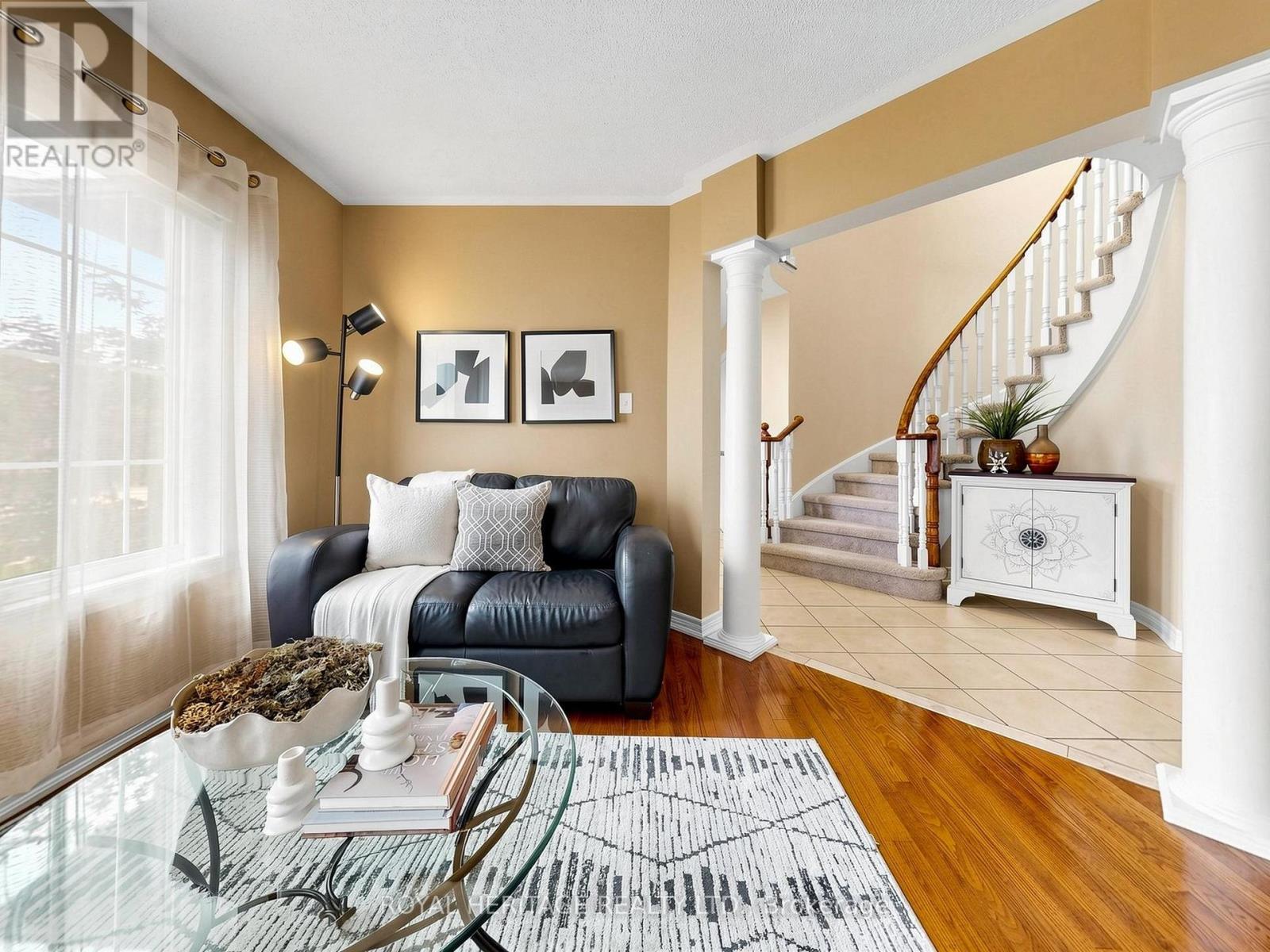 1 Wakem Court, Whitby, Ontario  L1P 1T8 - Photo 12 - E13527606