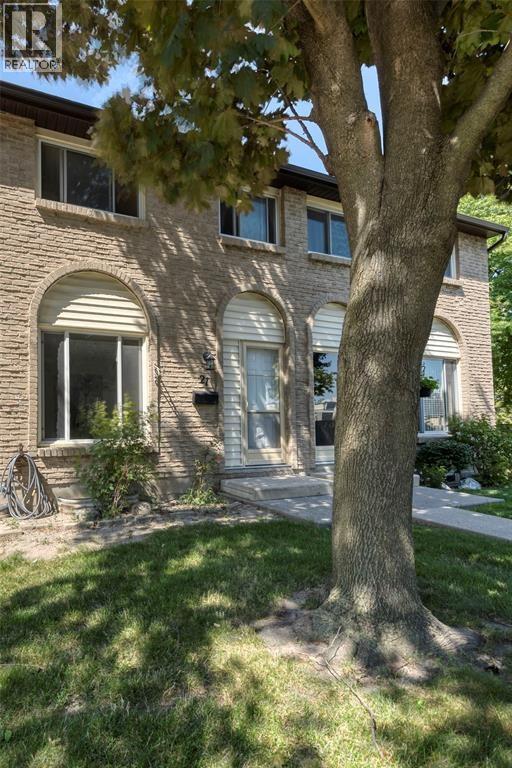 215 Trudeau Drive Unit# 21, Sarnia photo 3