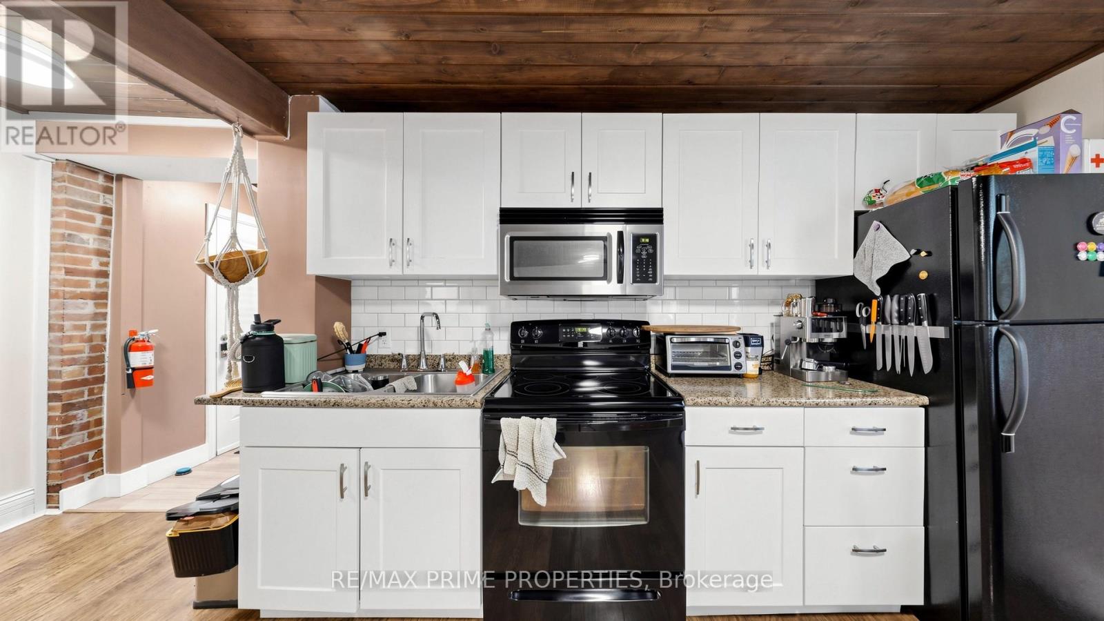 3 - 19108 Centre Street, East Gwillimbury (Mt Albert), Ontario  L0G 1M0 - Photo 6 - N13527452