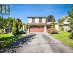 18 MAYVERN CRESCENT, Richmond Hill, Ontario