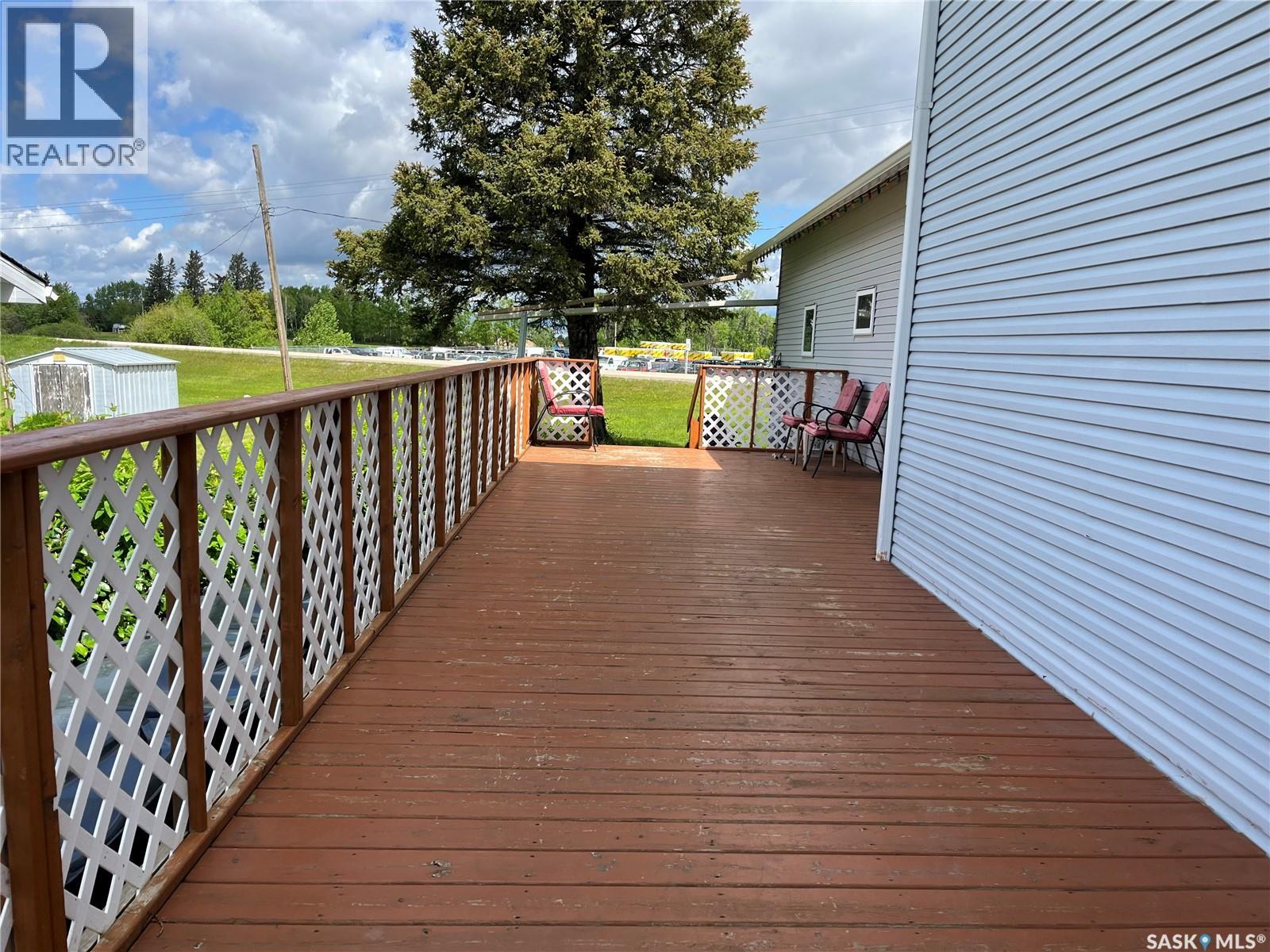 108 1st Avenue, Lintlaw, Saskatchewan  S0A 2H0 - Photo 26 - SK041614