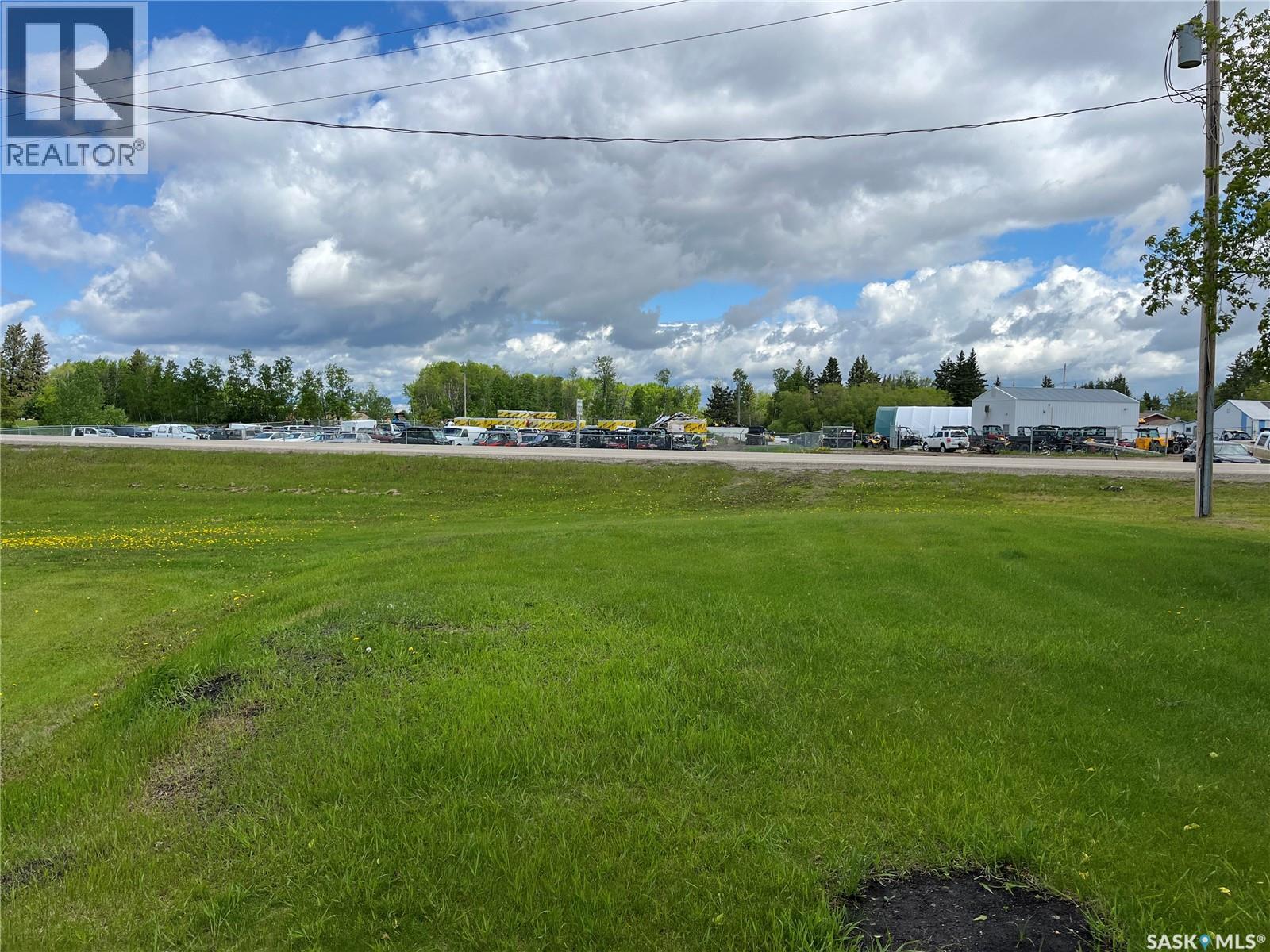 108 1st Avenue, Lintlaw, Saskatchewan  S0A 2H0 - Photo 30 - SK041614