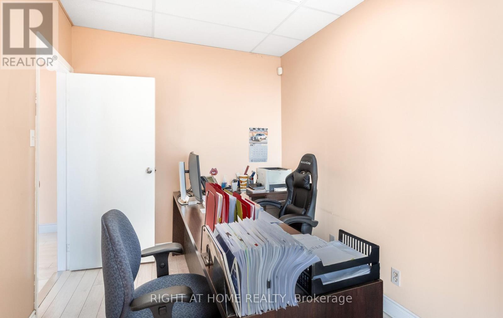 5277 Creekbank Road, Mississauga, Ontario  L4W 1N3 - Photo 11 - W13527454