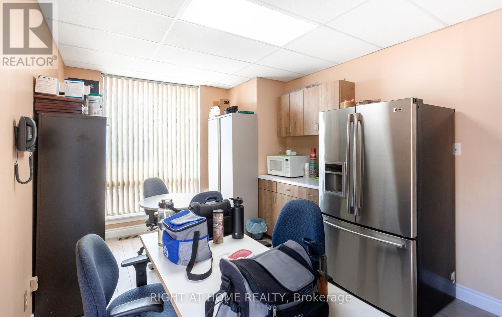 5277 Creekbank Road, Mississauga, Ontario  L4W 1N3 - Photo 12 - W13527454
