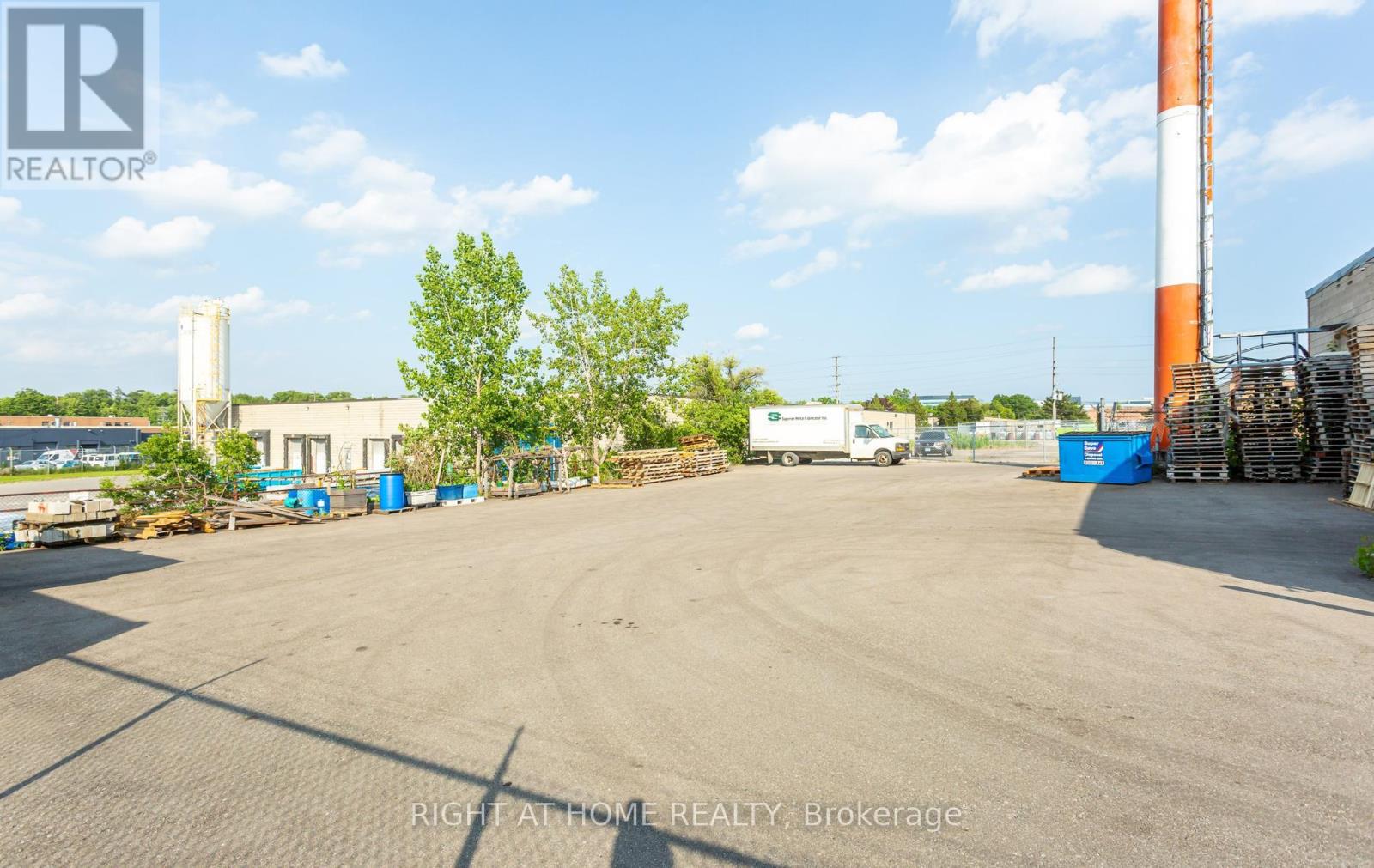 5277 Creekbank Road, Mississauga, Ontario  L4W 1N3 - Photo 27 - W13527454