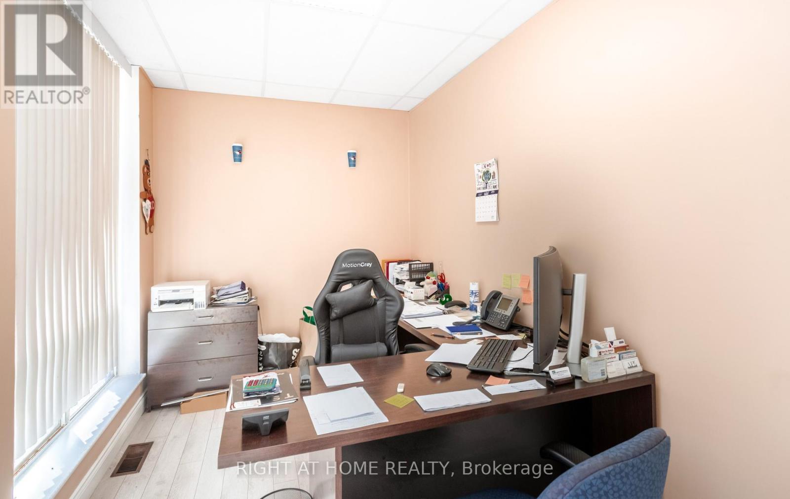 5277 Creekbank Road, Mississauga, Ontario  L4W 1N3 - Photo 9 - W13527454