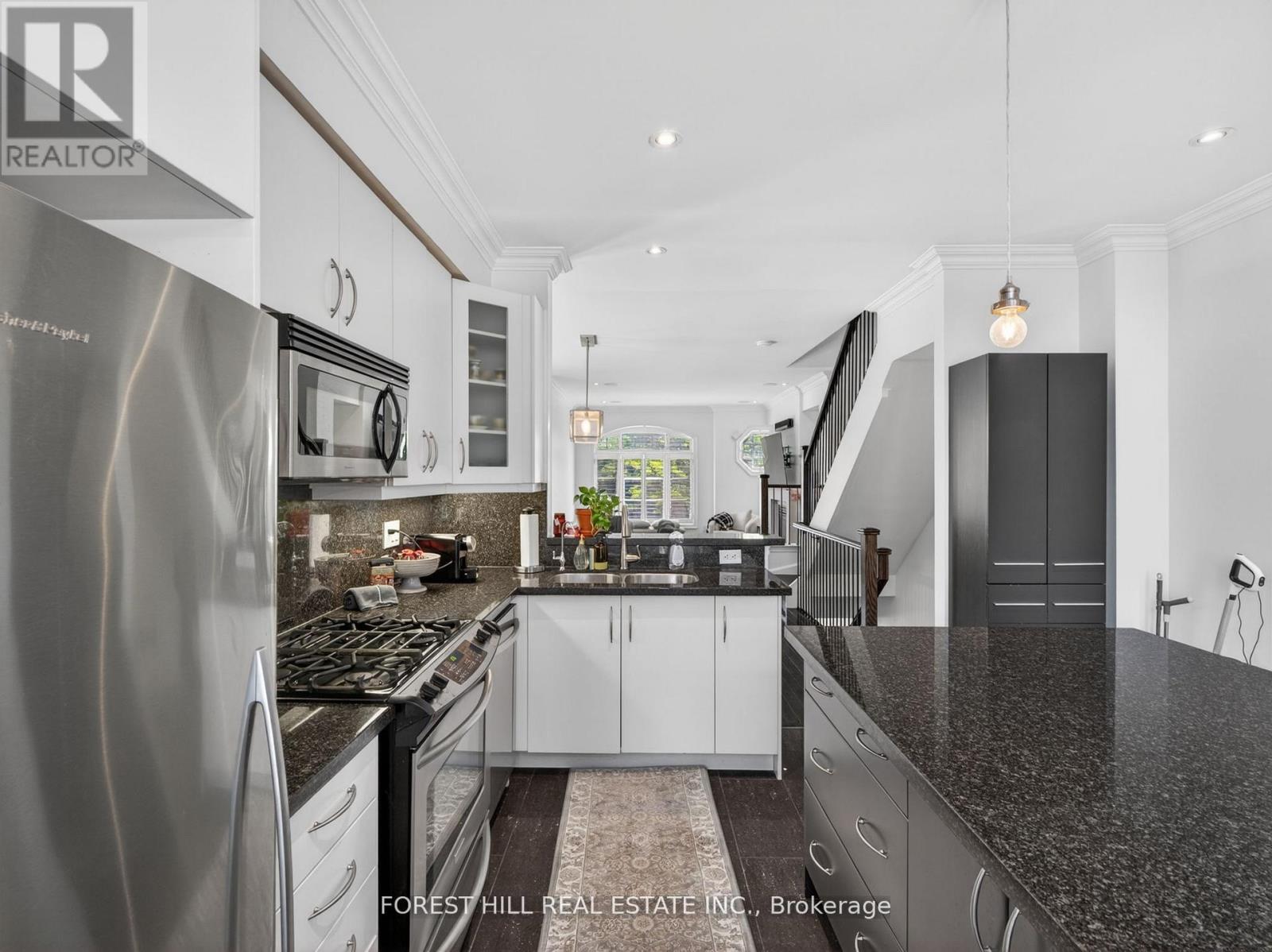 78 Cormier Heights, Toronto, Ontario  M8W 4S5 - Photo 11 - W13527468
