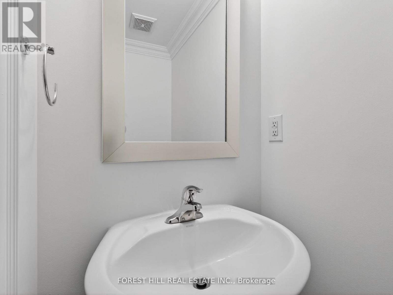 78 Cormier Heights, Toronto, Ontario  M8W 4S5 - Photo 13 - W13527468