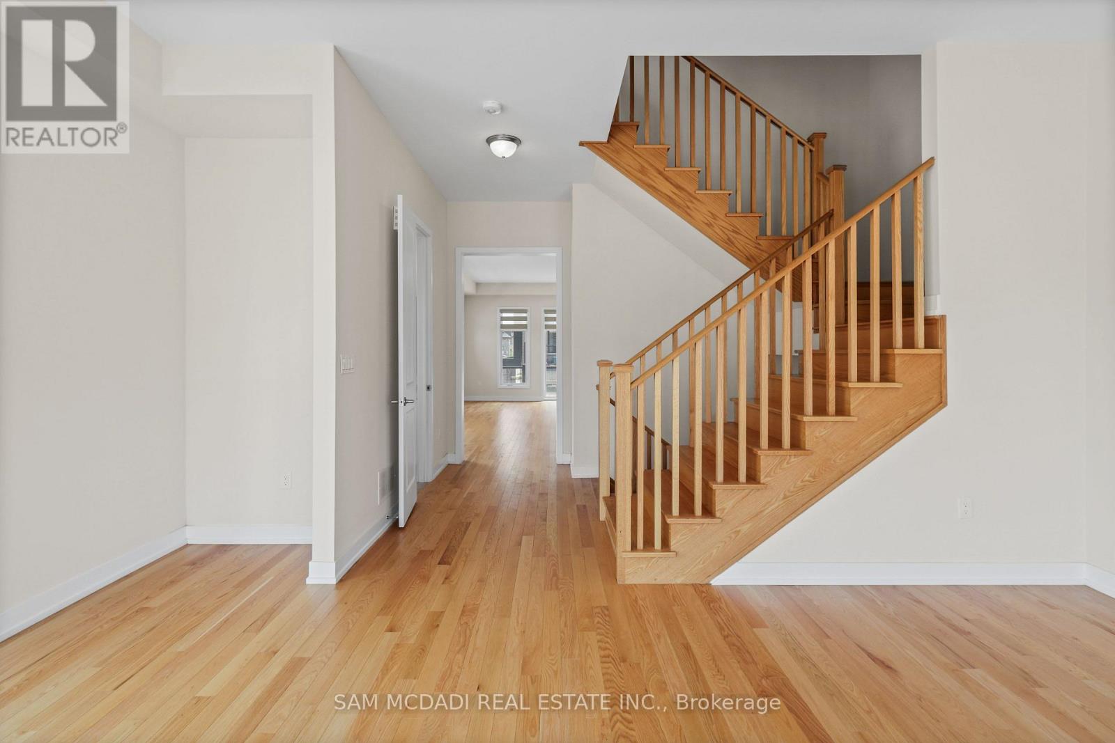 1327 Anthonia Trail, Oakville, Ontario  L6H 7Y8 - Photo 11 - W13527494