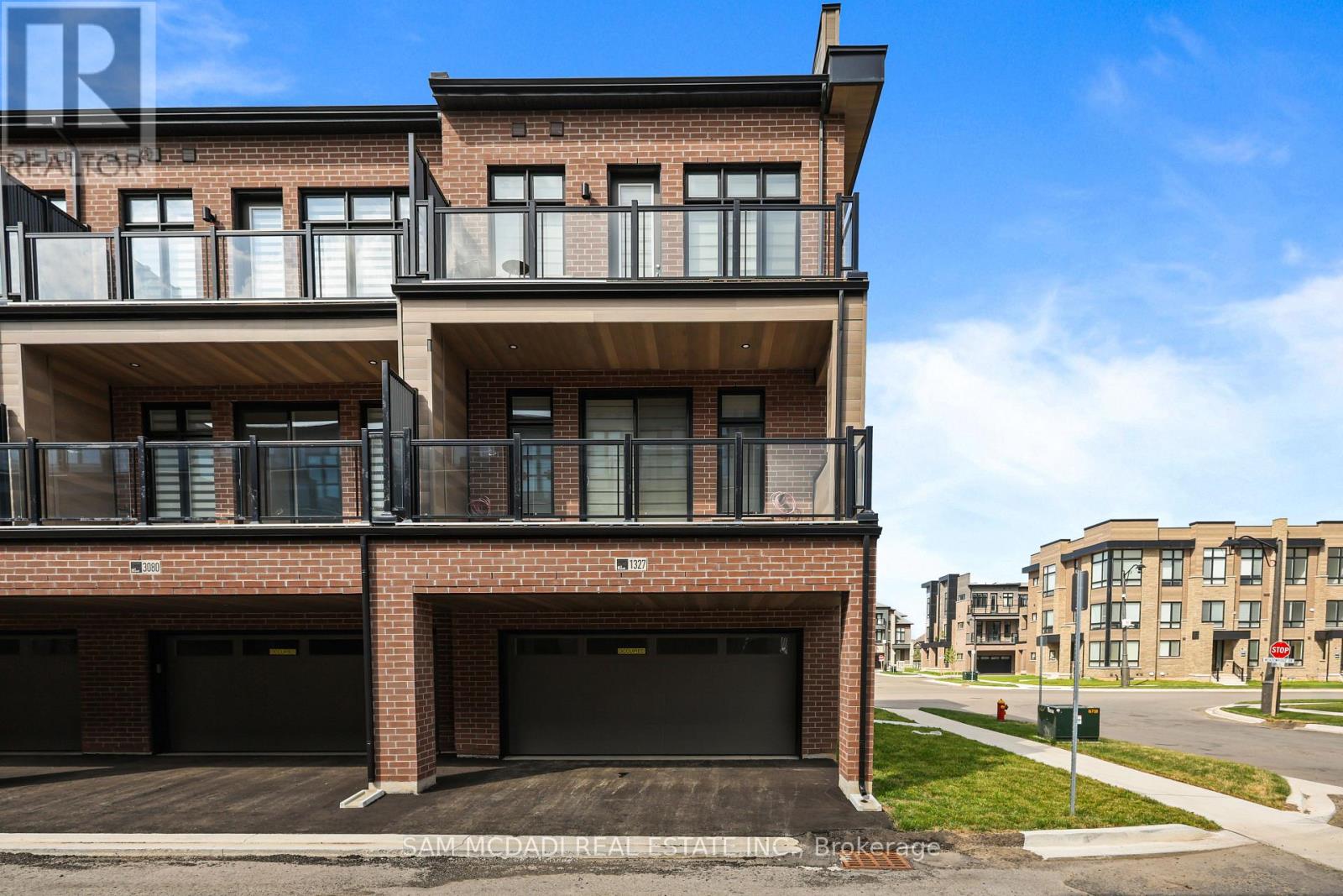 1327 Anthonia Trail, Oakville, Ontario  L6H 7Y8 - Photo 29 - W13527494