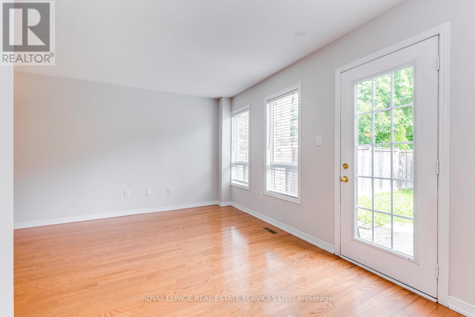 1835 Mccoy Avenue, Burlington, Ontario  L7L 7M1 - Photo 12 - W13527608