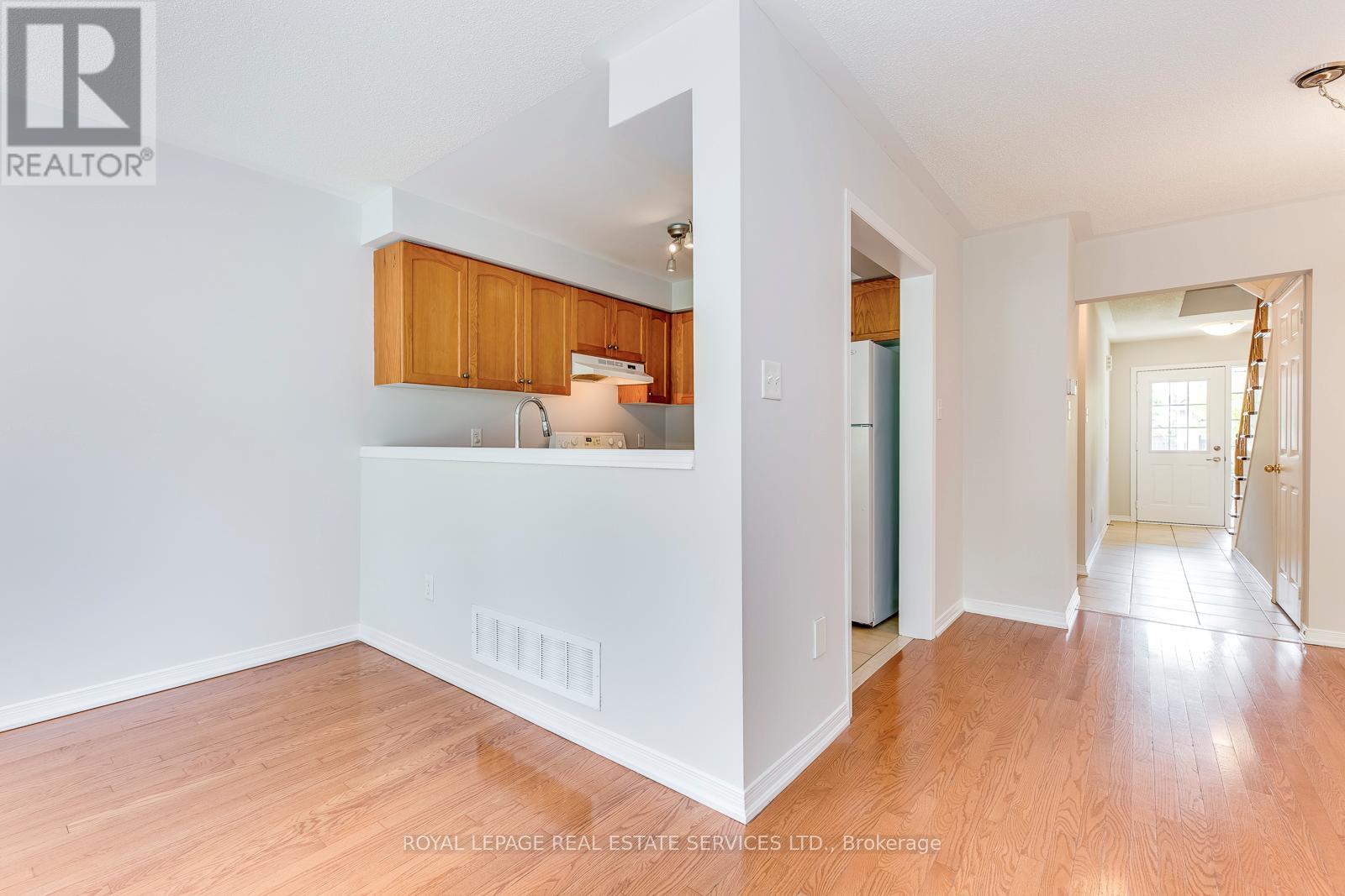 1835 Mccoy Avenue, Burlington, Ontario  L7L 7M1 - Photo 15 - W13527608