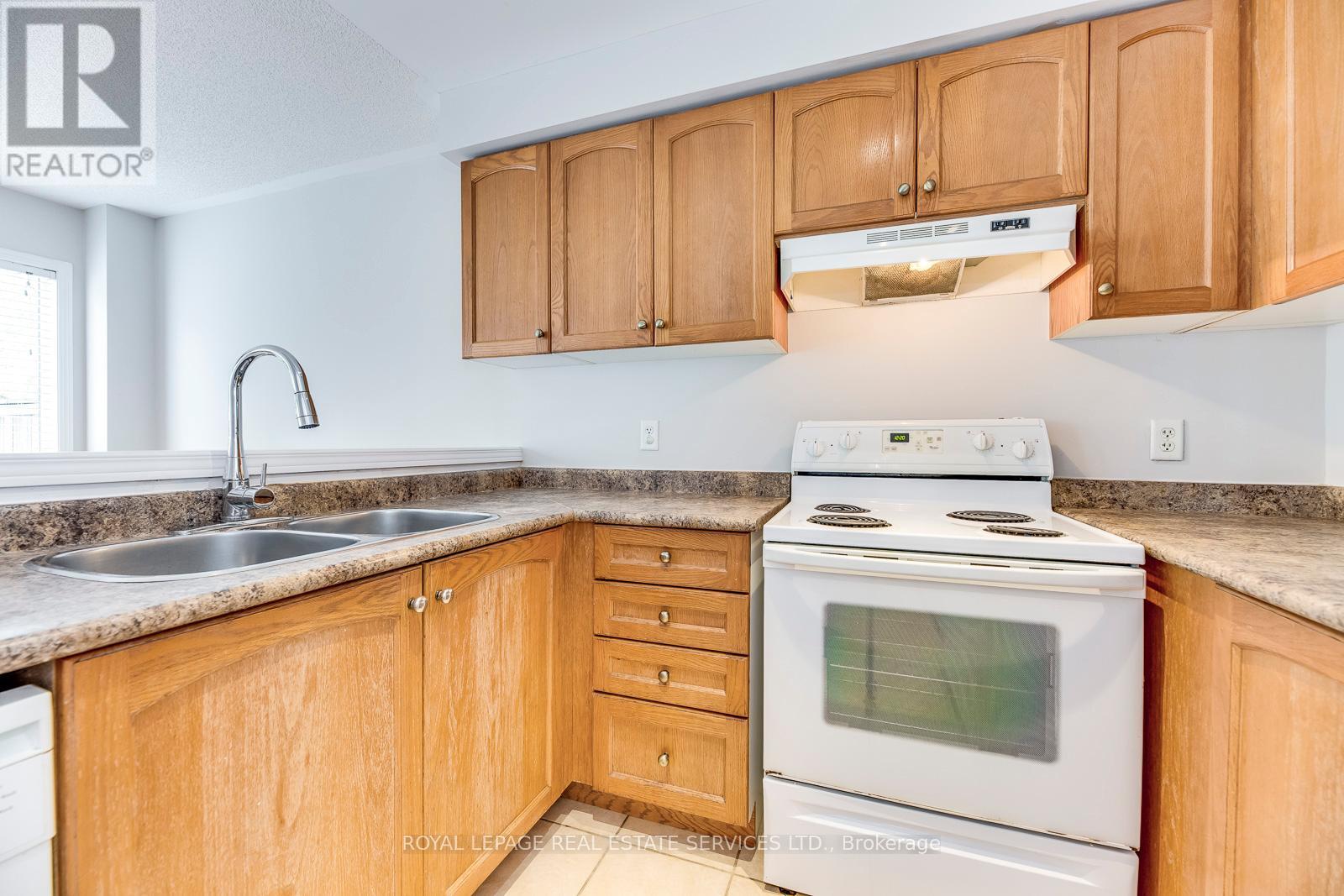 1835 Mccoy Avenue, Burlington, Ontario  L7L 7M1 - Photo 18 - W13527608