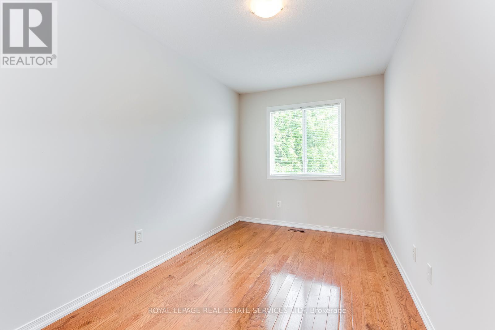 1835 Mccoy Avenue, Burlington, Ontario  L7L 7M1 - Photo 24 - W13527608