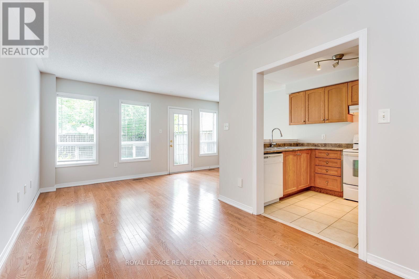 1835 Mccoy Avenue, Burlington, Ontario  L7L 7M1 - Photo 6 - W13527608