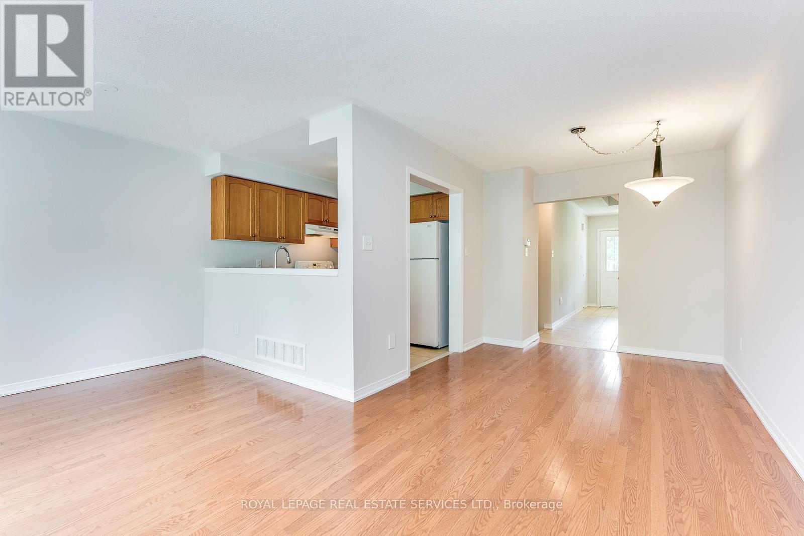 1835 Mccoy Avenue, Burlington, Ontario  L7L 7M1 - Photo 8 - W13527608