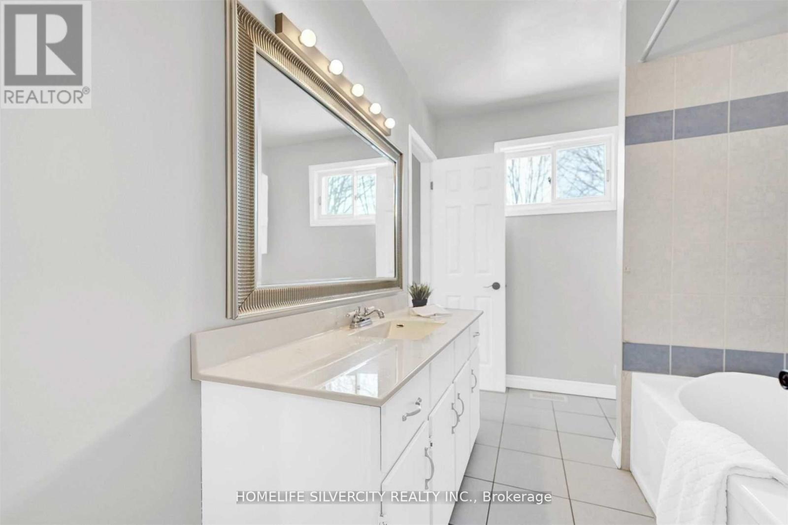 7848 Castlederg Side Road, Caledon, Ontario L7E 0R8 - Photo 12 - W13527714
