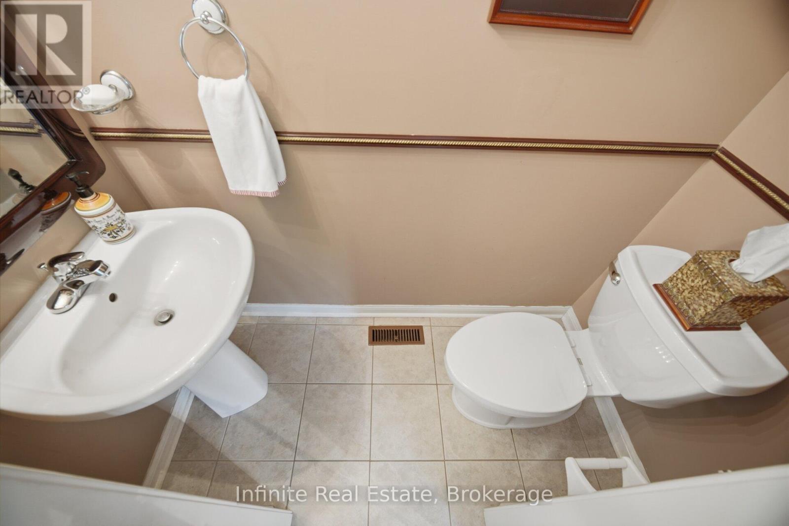 17 Mistybrook Crescent, Brampton, Ontario  L7A 2S8 - Photo 17 - W13527756