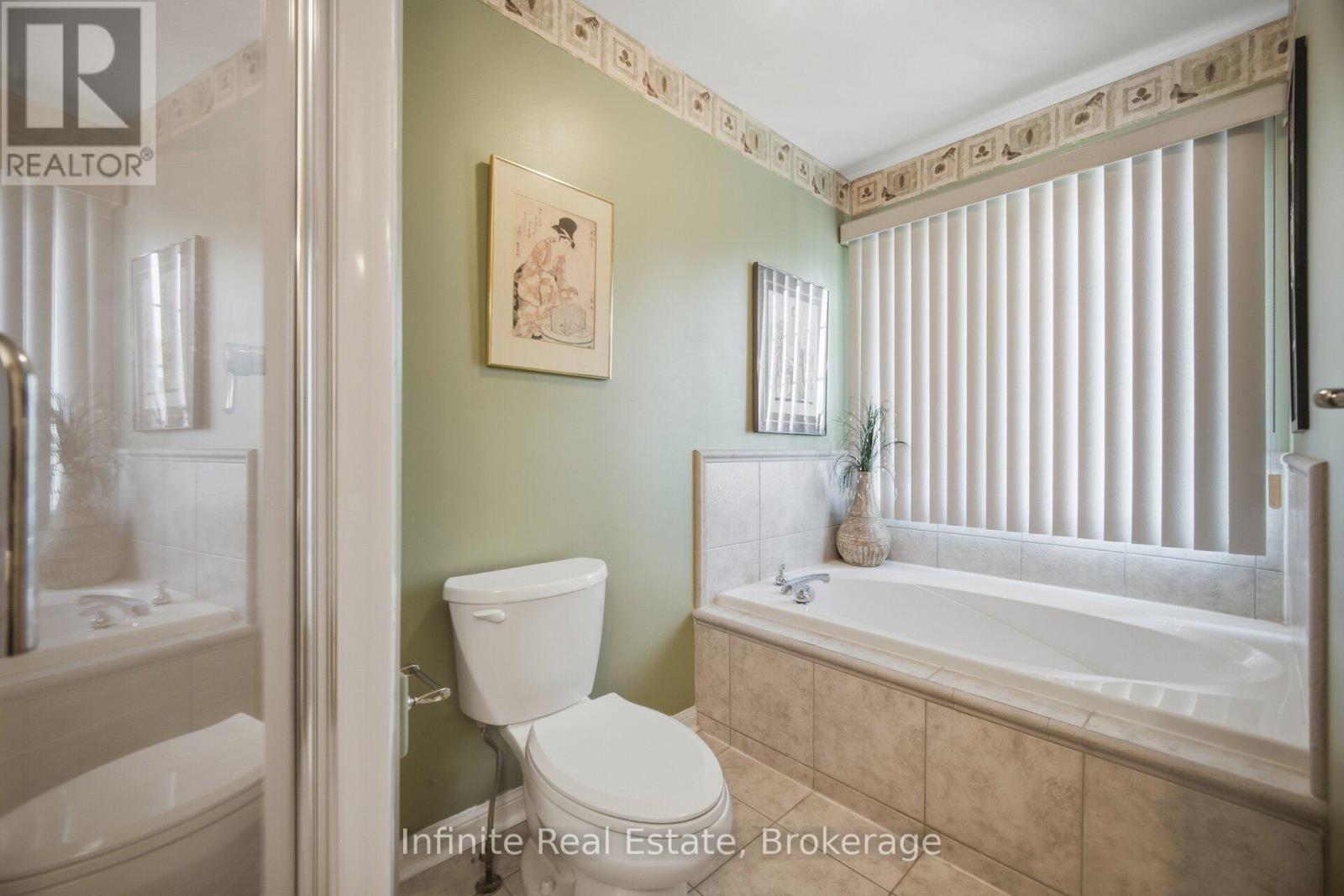 17 Mistybrook Crescent, Brampton, Ontario  L7A 2S8 - Photo 21 - W13527756