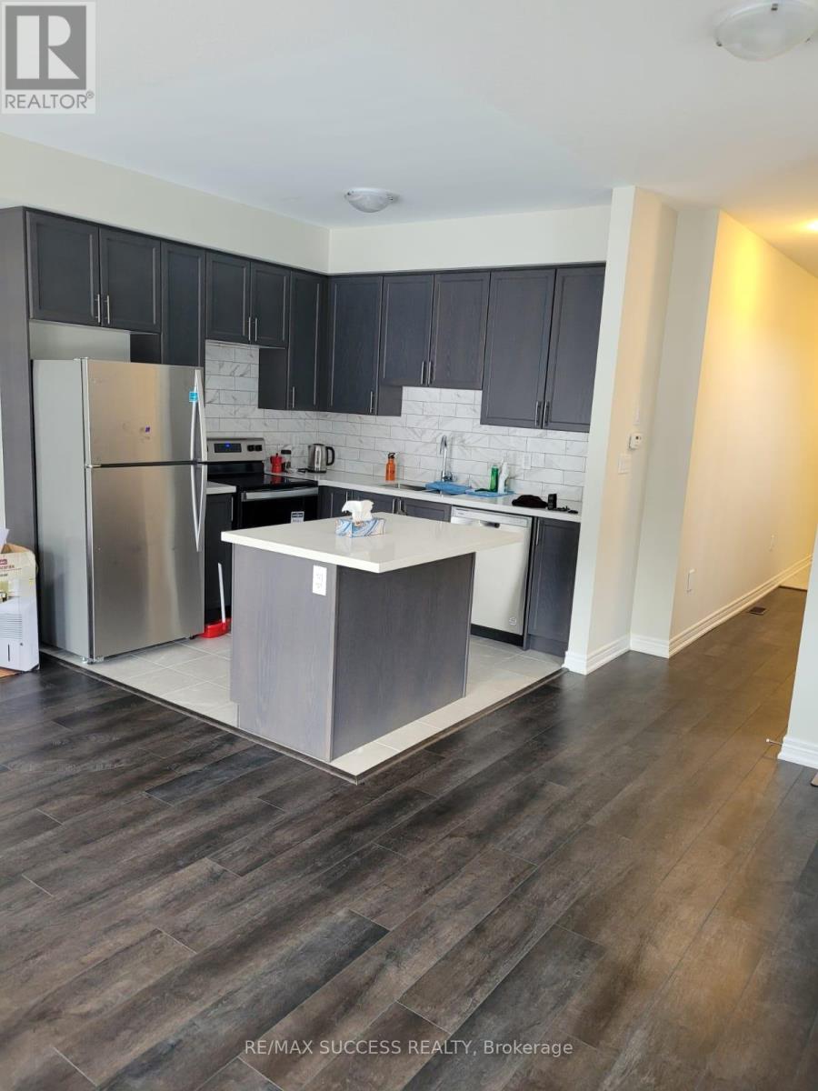 7 - 30 Mia Drive, Hamilton, Ontario  L9B 0K1 - Photo 9 - X13527562