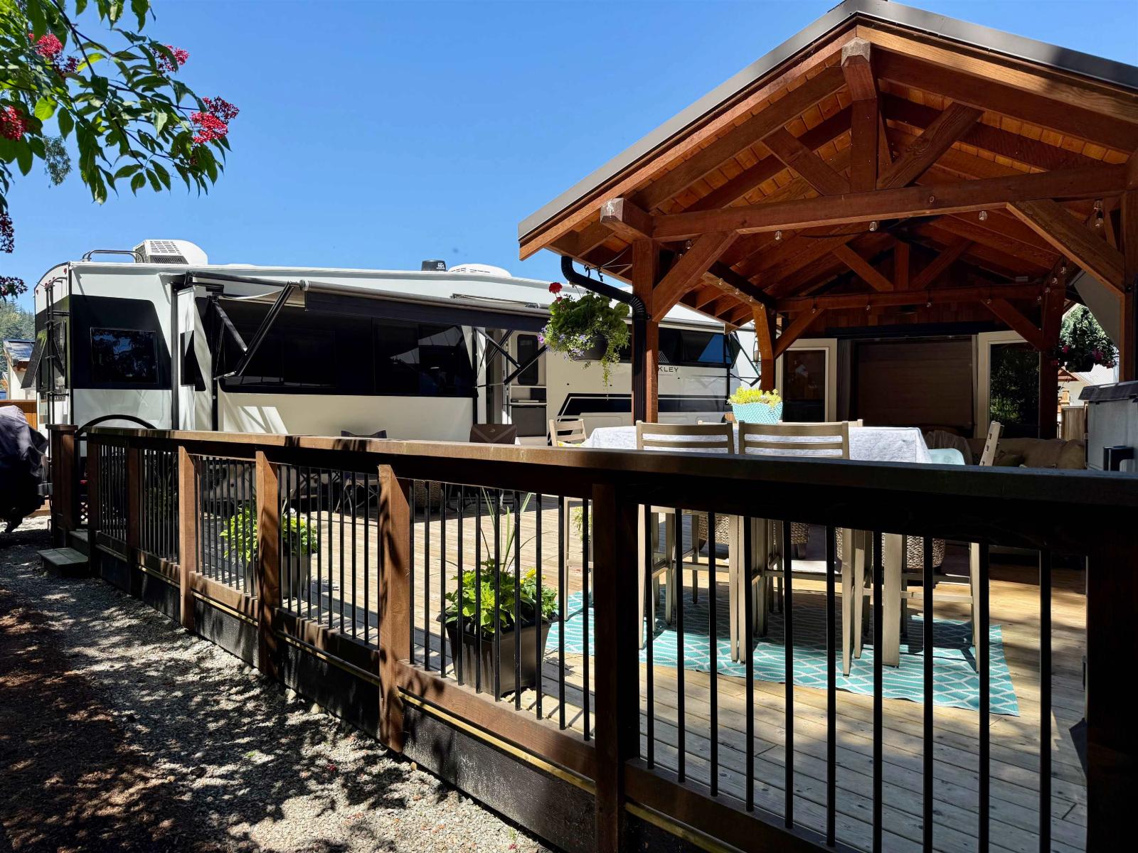381 720 Hot Springs Road, Harrison Hot Springs, Harrison Hot Springs, British Columbia  V0M 1K0 - Photo 26 - R3140671