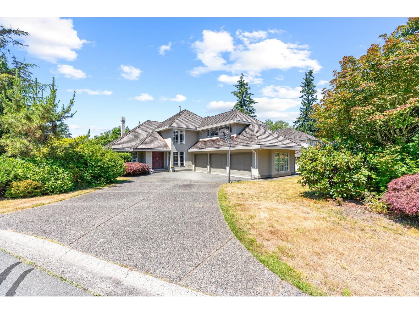 2289 131a Street, Surrey, British Columbia  V4A 9B1 - Photo 2 - R3142747