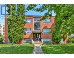 37 MERICOURT Road Unit# 304, Hamilton, Ontario