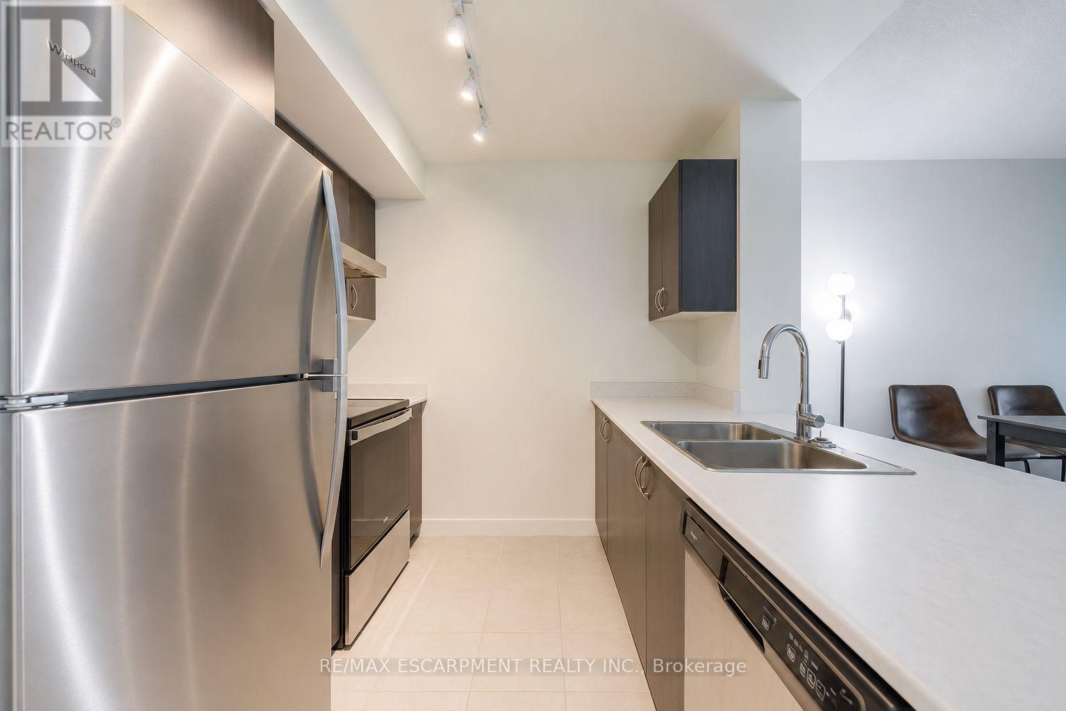309 - 10 Wilby Crescent, Toronto, Ontario  M9N 1E6 - Photo 5 - W13522010