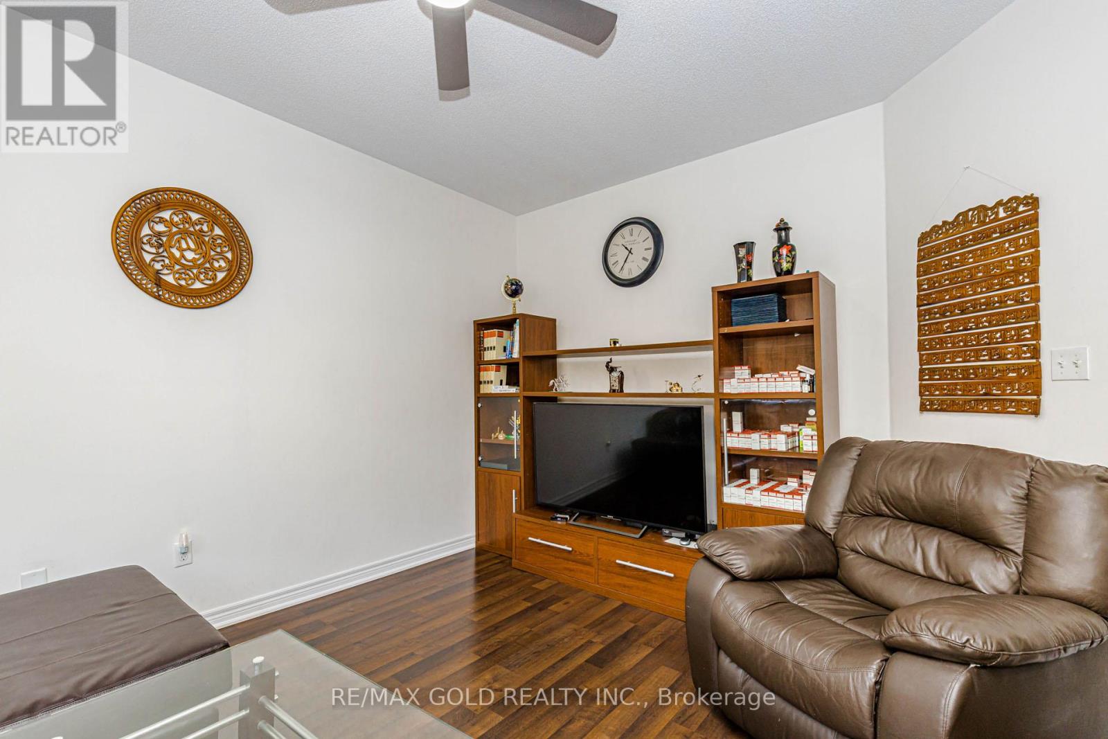 12 Fitzgibson Street, Brampton, Ontario  L6Y 5Y5 - Photo 19 - W13522538