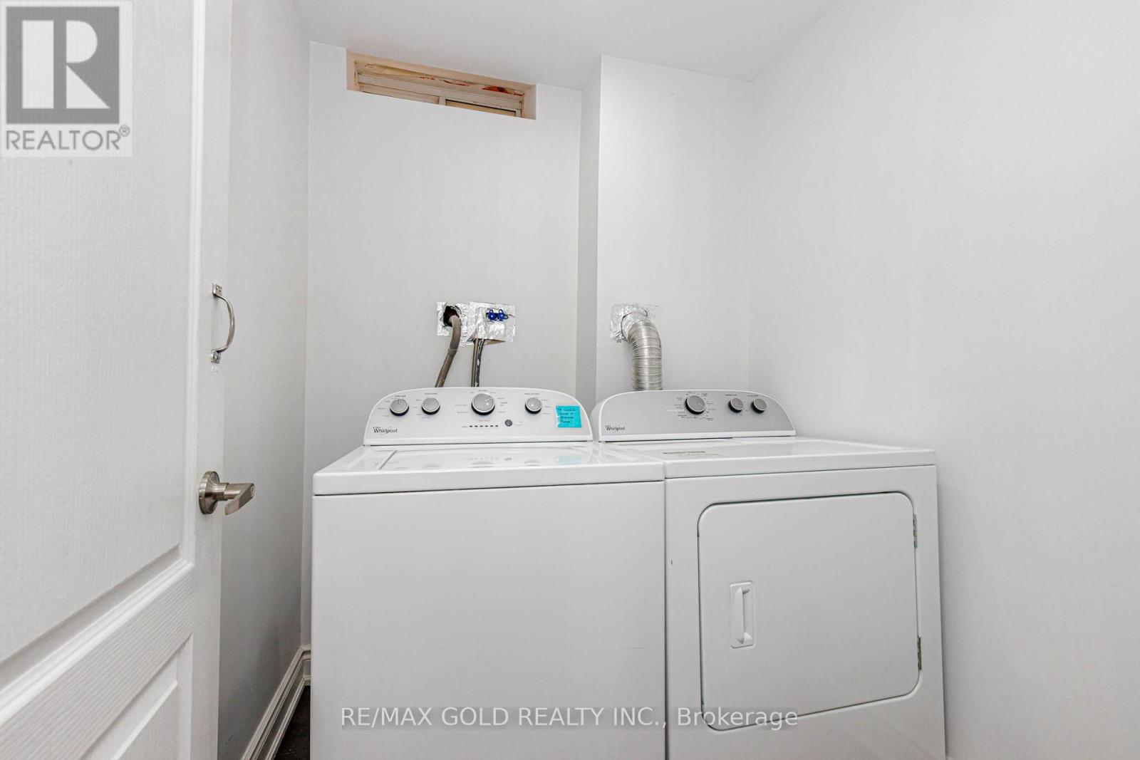 12 Fitzgibson Street, Brampton, Ontario  L6Y 5Y5 - Photo 40 - W13522538