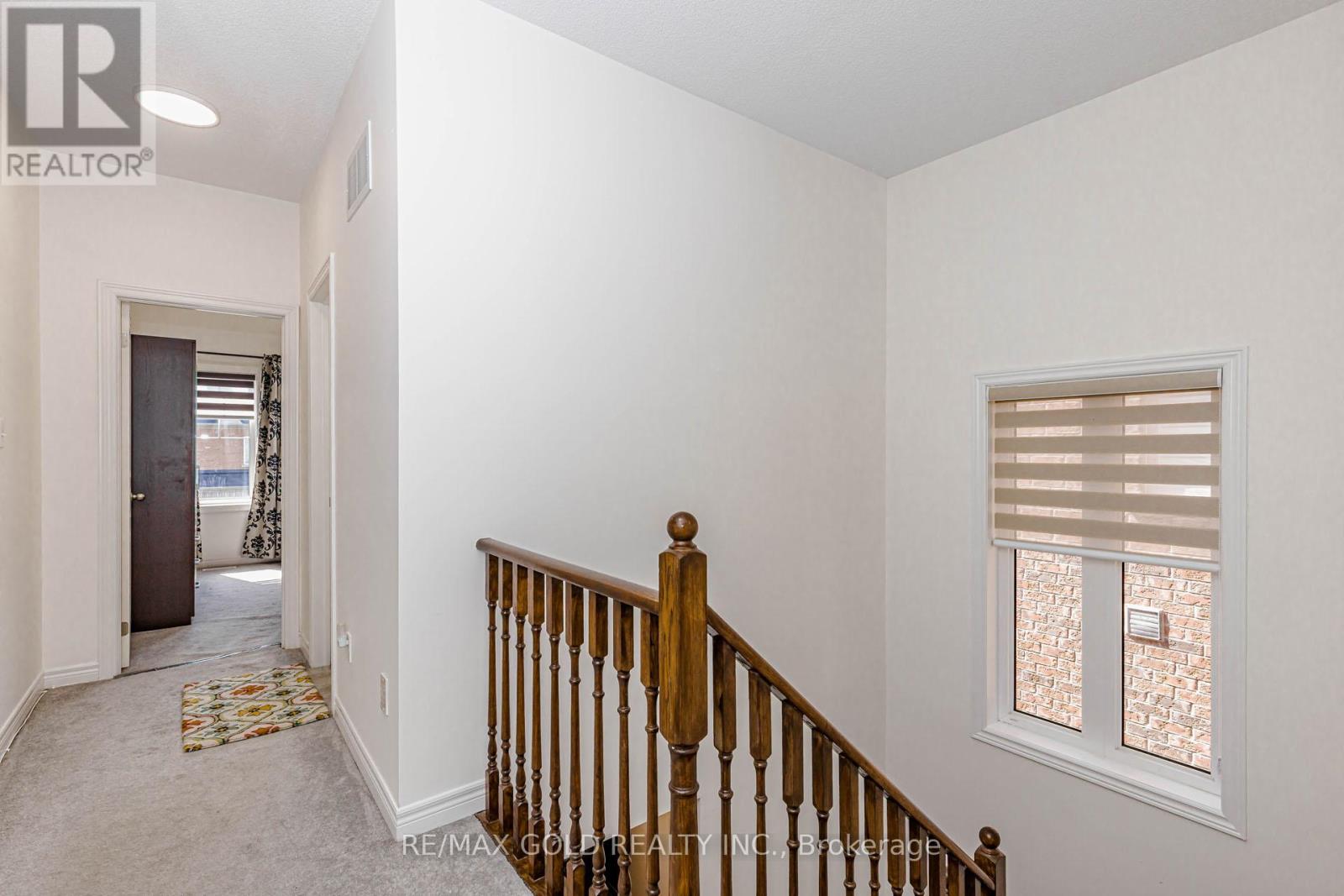 12 Fitzgibson Street, Brampton, Ontario  L6Y 5Y5 - Photo 23 - W13522538