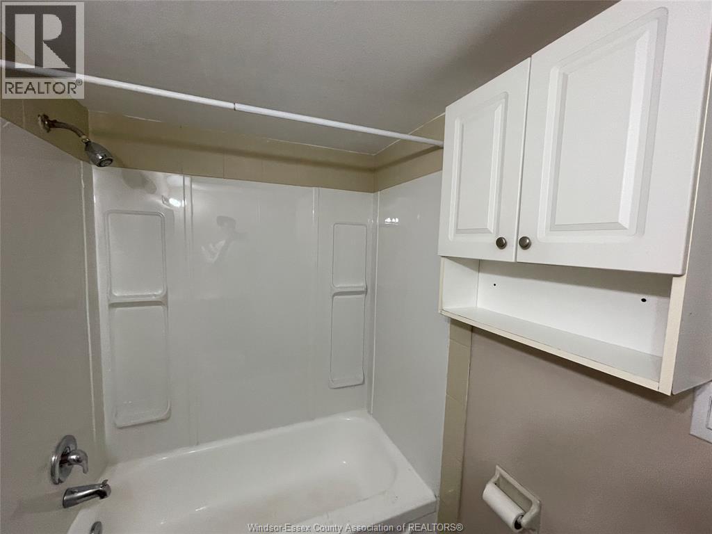 928 Howard Avenue Unit# 7, Windsor, Ontario N9A 2S6 - Photo 15 - 26016135