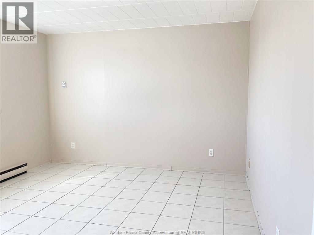 892 Campbell Avenue Unit# 12, Windsor, Ontario N9B 2H9 - Photo 13 - 26016089