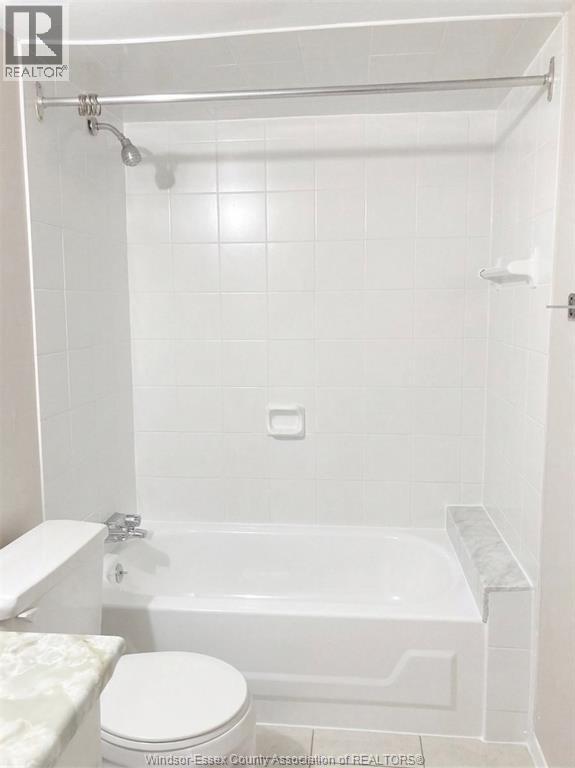 892 Campbell Avenue Unit# 12, Windsor, Ontario N9B 2H9 - Photo 14 - 26016089