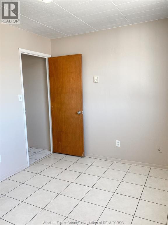 892 Campbell Avenue Unit# 12, Windsor, Ontario N9B 2H9 - Photo 8 - 26016089