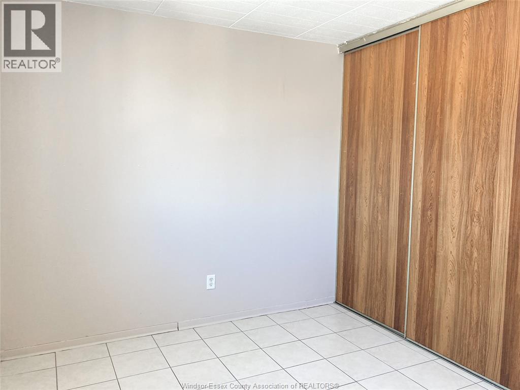 892 Campbell Avenue Unit# 12, Windsor, Ontario N9B 2H9 - Photo 9 - 26016089