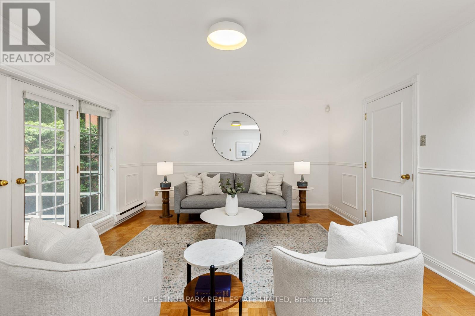 4 Roxville Avenue, Toronto, Ontario  M4G 3P8 - Photo 14 - C13527796