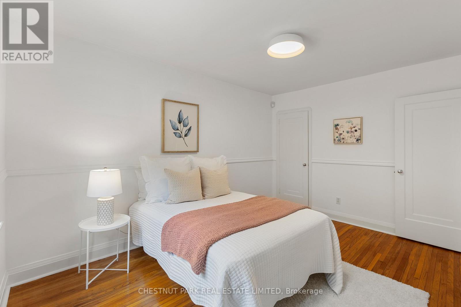 4 Roxville Avenue, Toronto, Ontario  M4G 3P8 - Photo 36 - C13527796