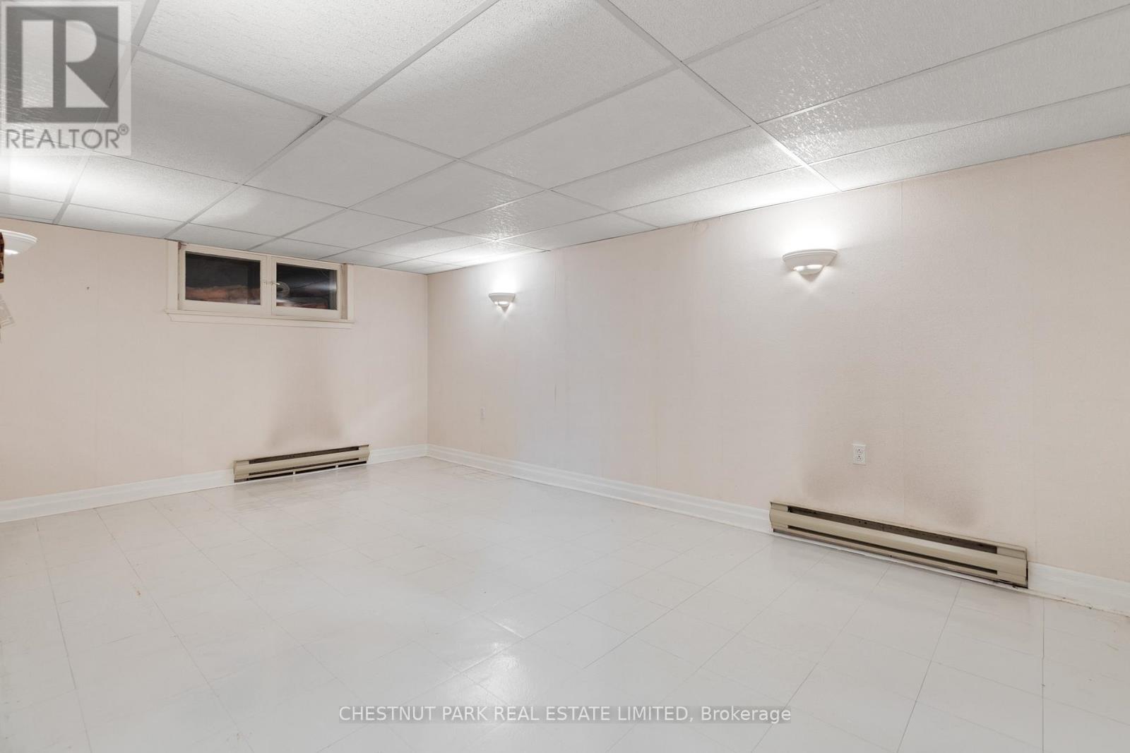 4 Roxville Avenue, Toronto, Ontario  M4G 3P8 - Photo 43 - C13527796