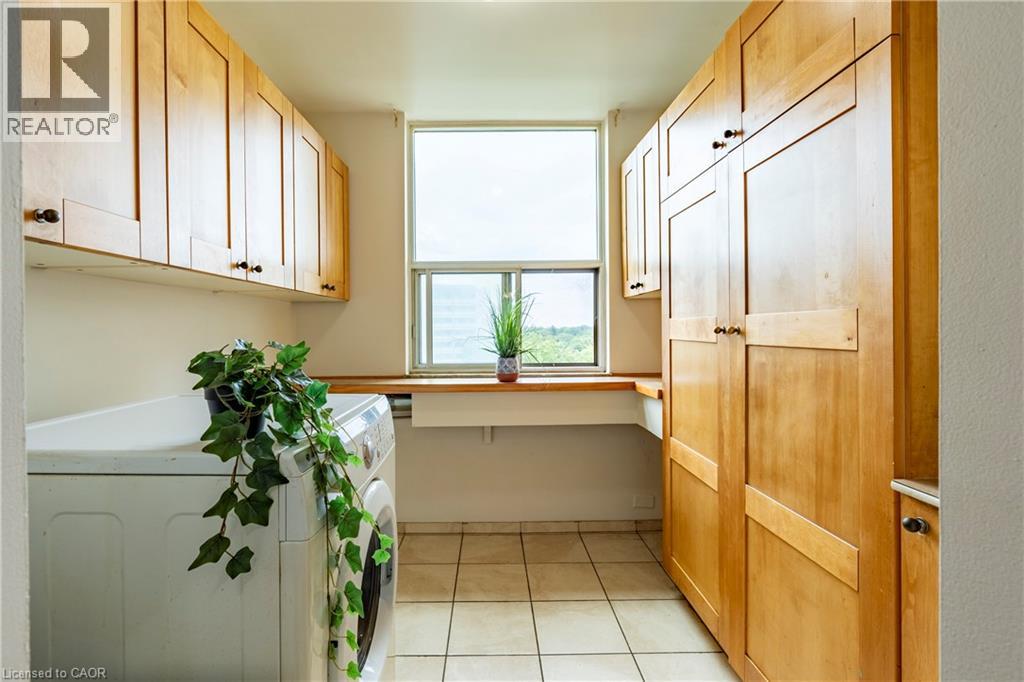 966 Inverhouse Drive Unit# 802, Mississauga, Ontario  L5J 4B6 - Photo 17 - 40839616