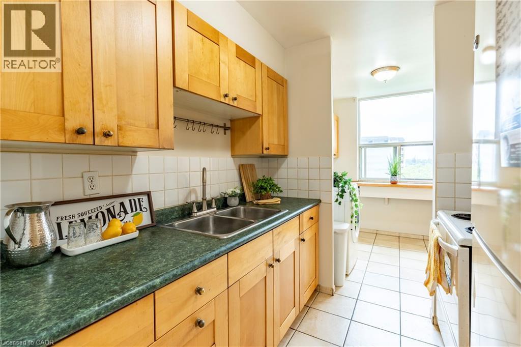 966 Inverhouse Drive Unit# 802, Mississauga, Ontario  L5J 4B6 - Photo 15 - 40839616