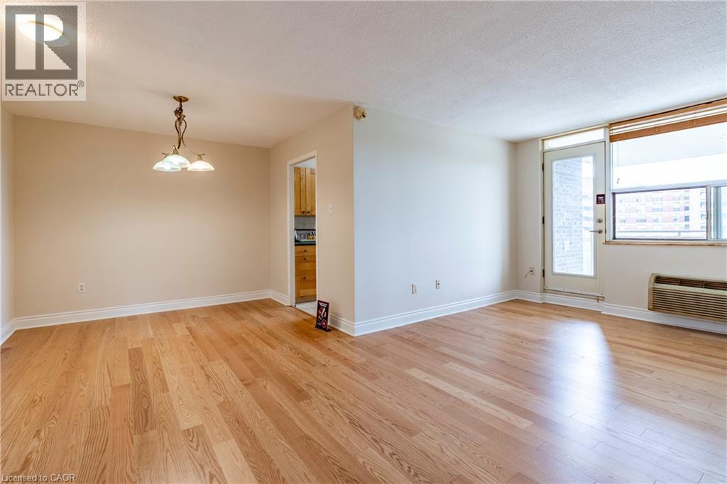 966 Inverhouse Drive Unit# 802, Mississauga, Ontario  L5J 4B6 - Photo 6 - 40839616