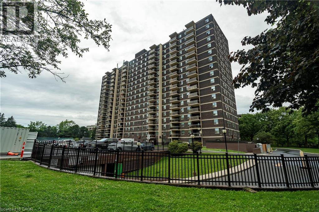 966 Inverhouse Drive Unit# 802, Mississauga, Ontario  L5J 4B6 - Photo 2 - 40839616